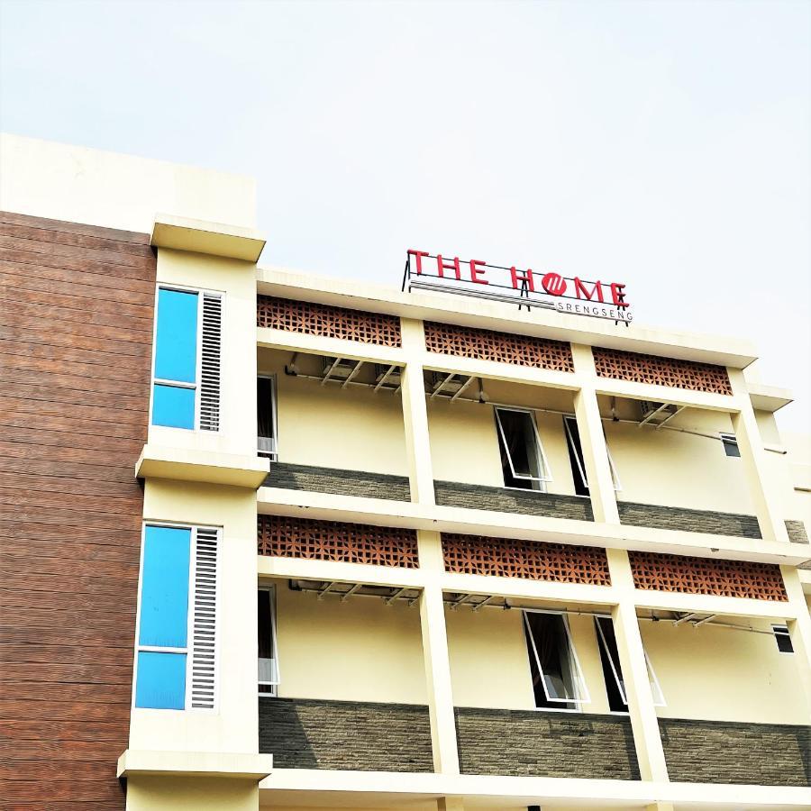 The Home Srengseng Jacarta Exterior foto